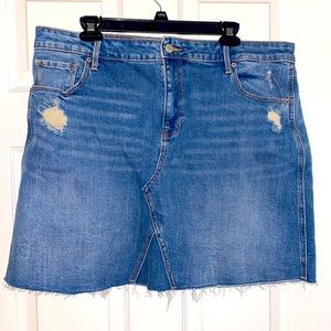 Old Navy Jean Skirt.  Size 16